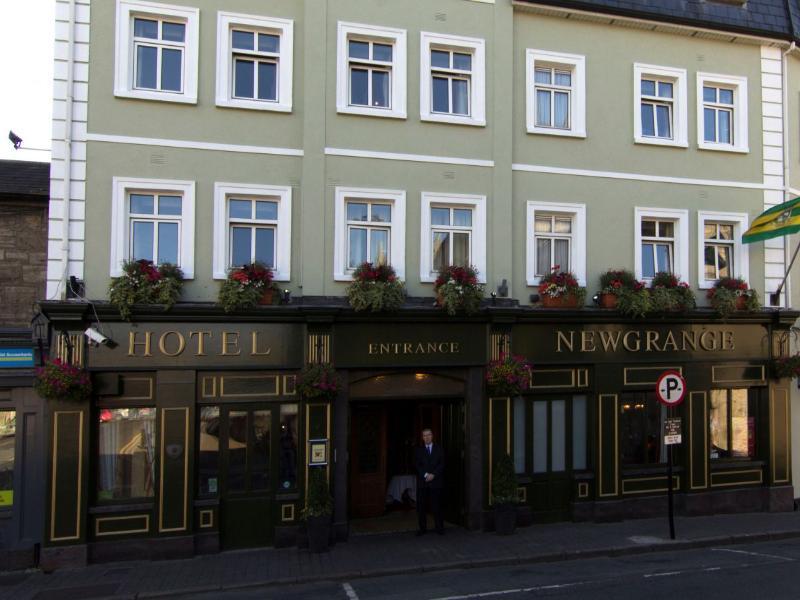 The Newgrange Hotel Navan Exterior foto